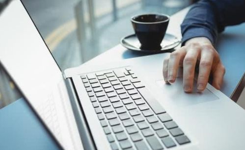 大學里的計算機老師那么厲害，為什么不去當更高薪的程序員？